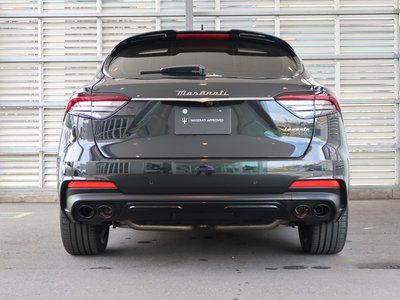 صورة 8 لـ 2023 Maserati LEVANTE