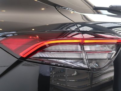 صورة مصغرة 13 لـ 2023 Maserati LEVANTE