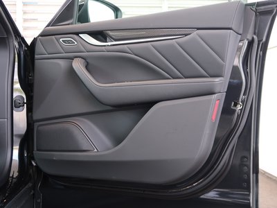 صورة مصغرة 16 لـ 2023 Maserati LEVANTE