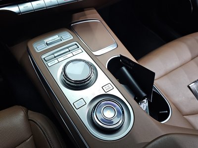 صورة مصغرة 12 لـ 2022 Genesis GV70