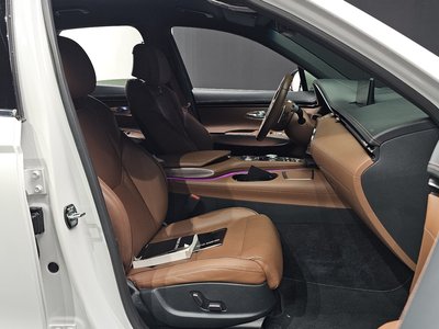 صورة مصغرة 13 لـ 2022 Genesis GV70