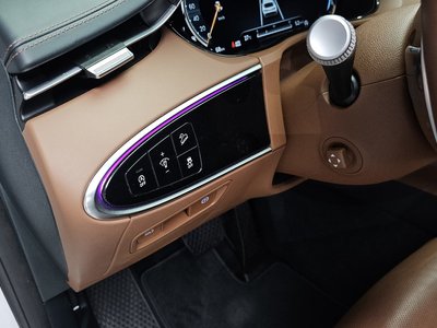 صورة مصغرة 24 لـ 2022 Genesis GV70