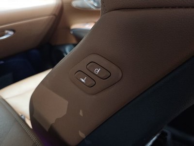 صورة مصغرة 30 لـ 2022 Genesis GV70