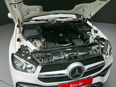 MERCEDES-BENZ GLE - 7