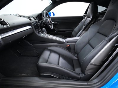 صورة مصغرة 42 لـ 2025 Porsche 718