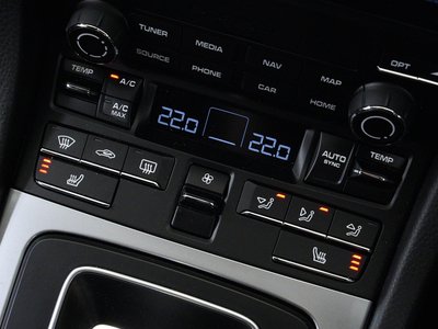 صورة مصغرة 55 لـ 2025 Porsche 718