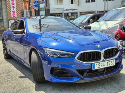 BMW 8 SERIES - 1