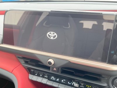 2024 Toyota CROWN SPORT photo 4