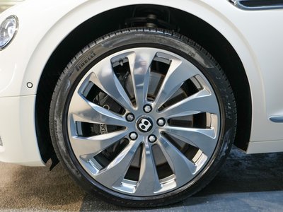 BENTLEY FLYING SPUR - 6