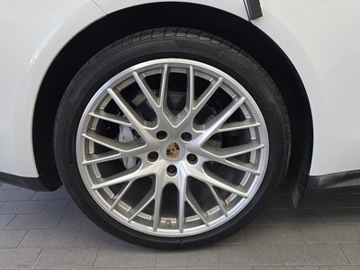 PORSCHE PANAMERA - 6