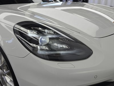 PORSCHE PANAMERA - 9