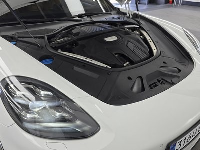 PORSCHE PANAMERA - 7