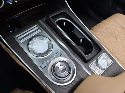 GENESIS GV80 - 9