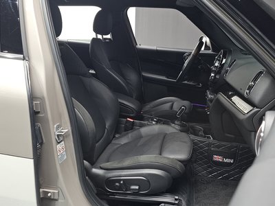 MINI COUNTRYMAN - 10