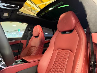 LAMBORGHINI URUS - 9