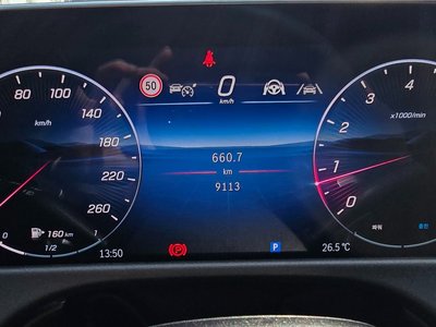 MERCEDES-BENZ E-CLASS - 8