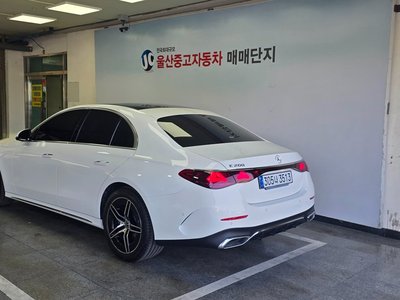 MERCEDES-BENZ E-CLASS - 6