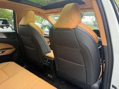صورة مصغرة 67 لـ 2025 Lexus NX