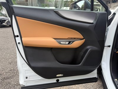 صورة مصغرة 76 لـ 2025 Lexus NX