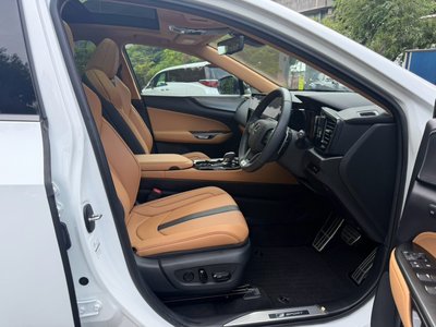 صورة مصغرة 37 لـ 2025 Lexus NX