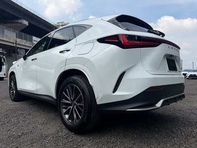 صورة مصغرة 31 لـ 2025 Lexus NX