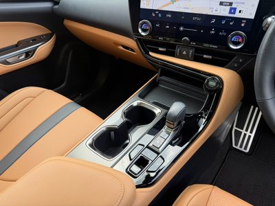 صورة مصغرة 49 لـ 2025 Lexus NX