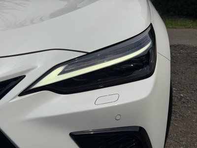 2025 Lexus NX photo 4