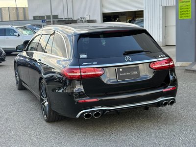 MERCEDES-BENZ E-CLASS AMG - 9