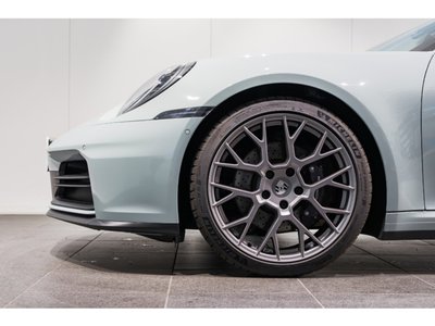 PORSCHE 911 CABRIOLET - 10