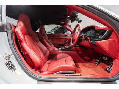 PORSCHE 911 CABRIOLET - 3