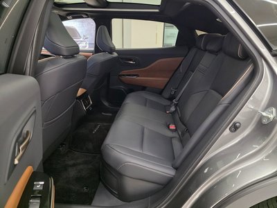 2025 Toyota CROWN CROSSOVER — миниатюра 11