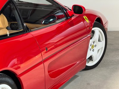 FERRARI F355 - 8