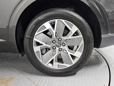 2022 Genesis ELECTRIFIED GV70 photo 8