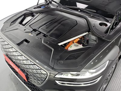 2022 Genesis ELECTRIFIED GV70 photo 7