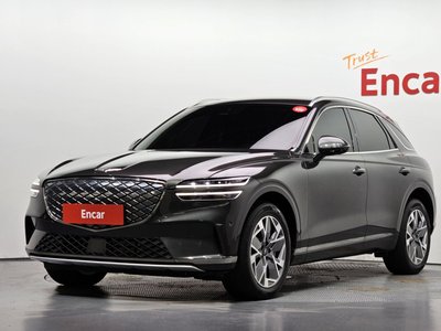 2022 Genesis ELECTRIFIED GV70 photo 1