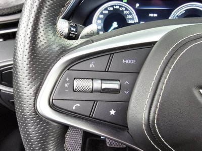 2022 Genesis ELECTRIFIED GV70 — миниатюра 21