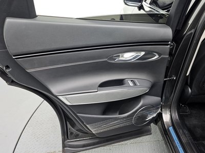 2022 Genesis ELECTRIFIED GV70 — миниатюра 15