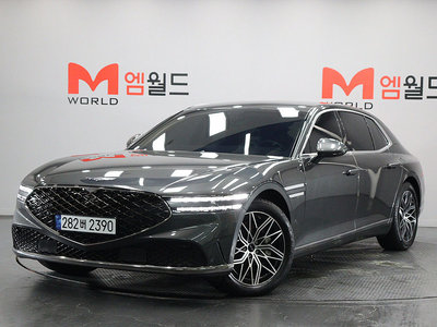 صورة 1 لـ 2022 Genesis G90 (RS4)
