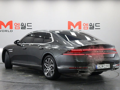 صورة 3 لـ 2022 Genesis G90 (RS4)