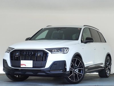 AUDI Q7 - 1