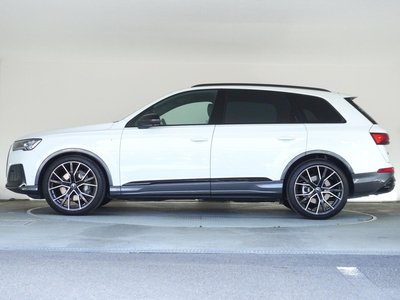 AUDI Q7 - 9