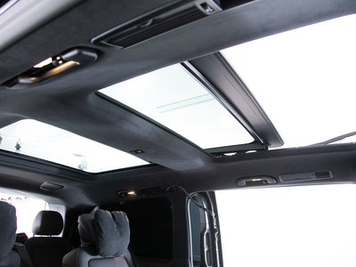 2025 Mercedes-BENZ V-CLASS — миниатюра 62
