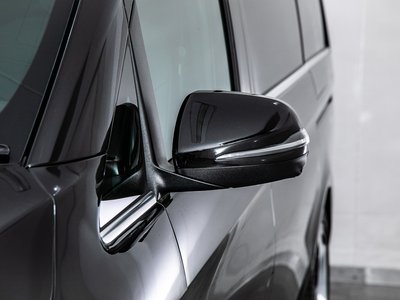2025 Mercedes-BENZ V-CLASS — миниатюра 25