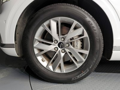 صورة 6 لـ 2024 Genesis GV70