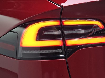 صورة 10 لـ 2026 Tesla MODEL X