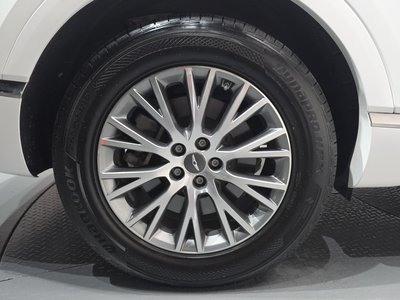 صورة 6 لـ 2022 Genesis GV80