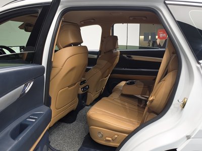 2022 Genesis GV80 thumbnail 18