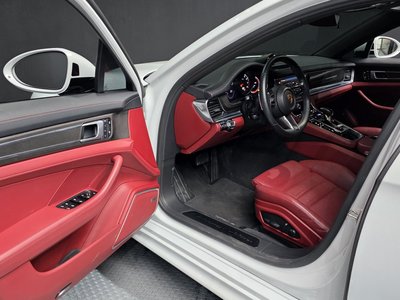 PORSCHE PANAMERA - 10