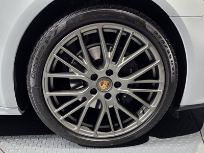 PORSCHE PANAMERA - 6