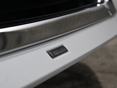 TOYOTA ALPHARD - 4